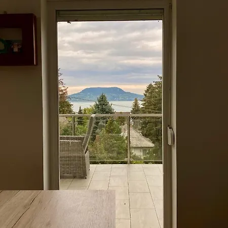 Apartment Hilltop Fonyod