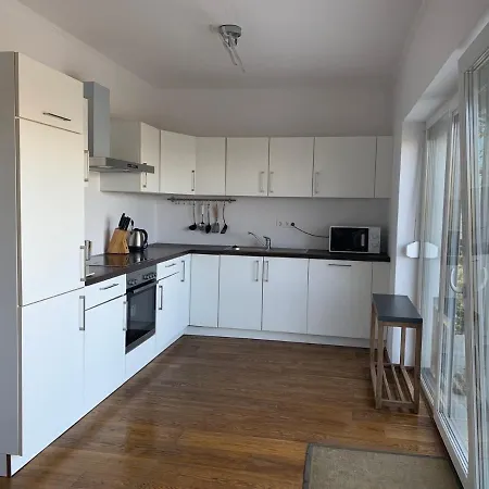 Hilltop Апартаменты *