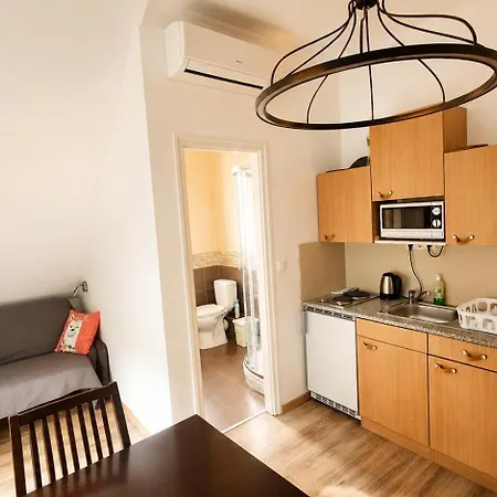 Apartment Hilltop
