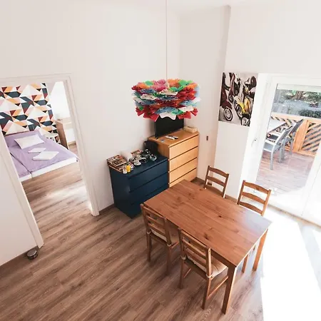 Hilltop Apartamento *