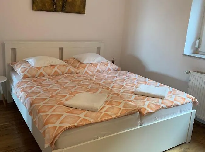 Hilltop Apartamento *