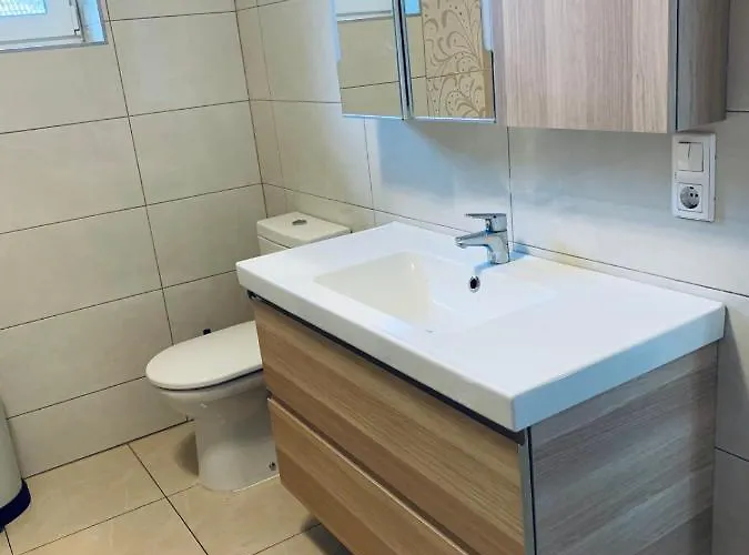 Hilltop Apartamento *