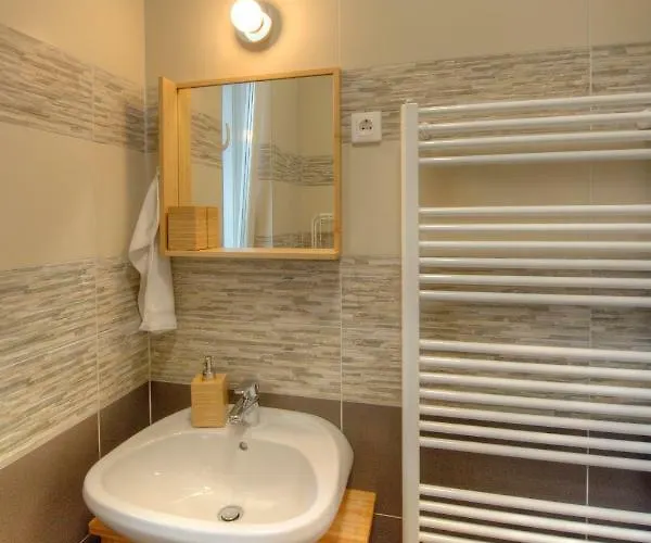 Hilltop Apartamento *